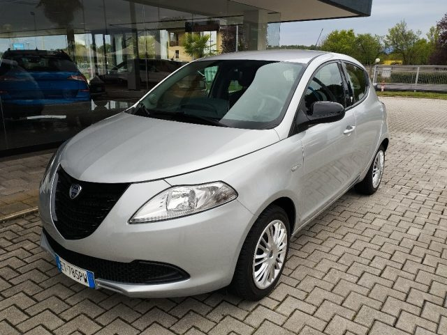 LANCIA Ypsilon usata, con ABS