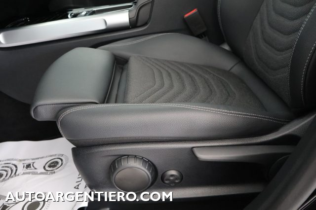 MERCEDES-BENZ GLB 180 usata, con Autoradio