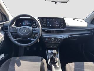 HYUNDAI i20 usata 10