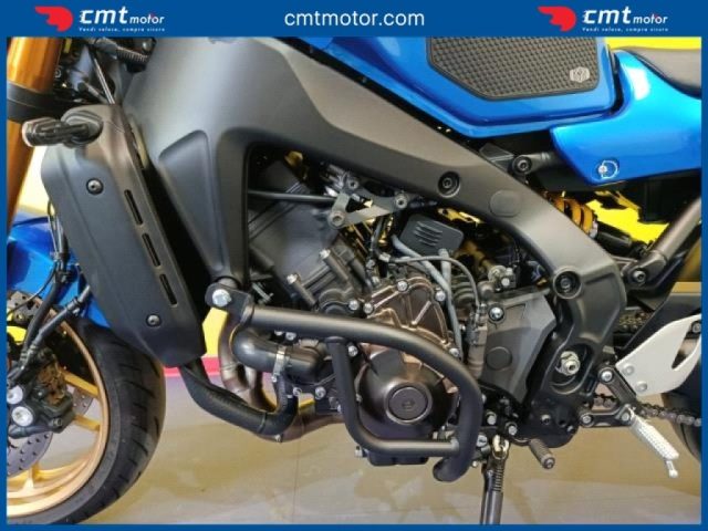 YAMAHA XSR 900 usata 11