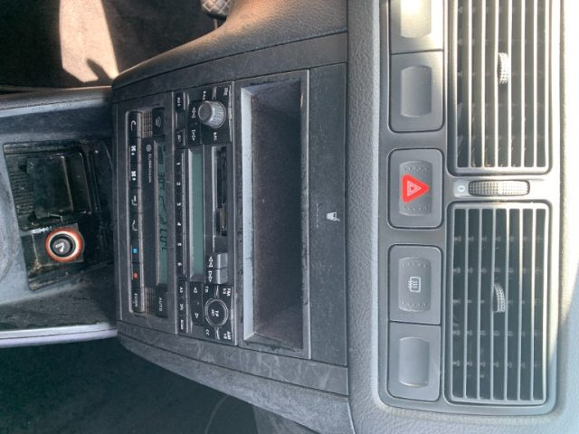 VOLKSWAGEN Golf usata, con Controllo trazione