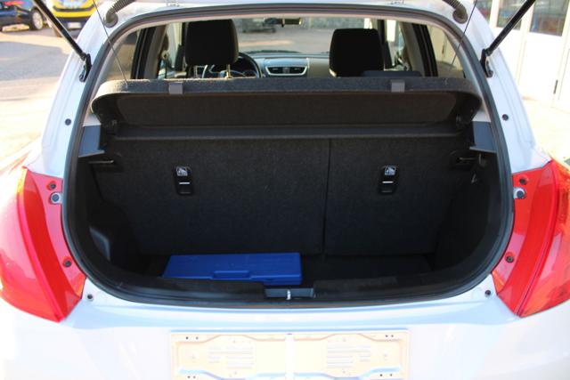SUZUKI Swift usata, con Controllo trazione