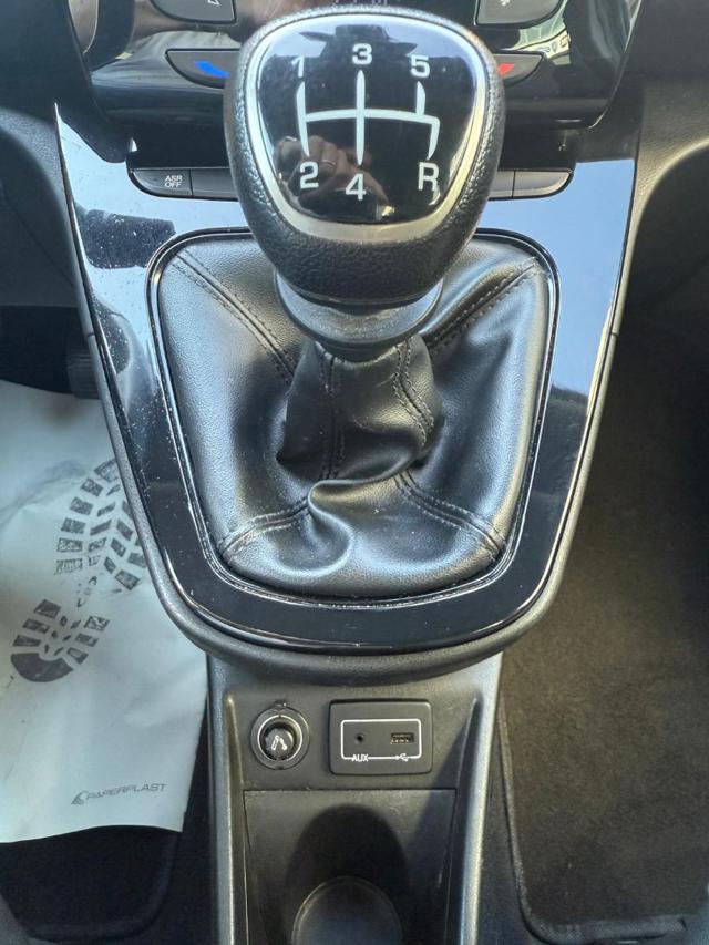 LANCIA Ypsilon usata, con Fendinebbia