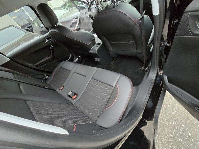 PEUGEOT 2008 usata, con Controllo trazione