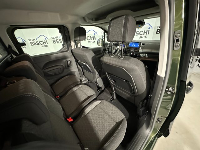 OPEL Combo usata, con Touch screen