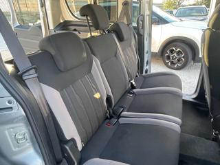 FIAT Doblo usata, con Specchietti laterali elettrici