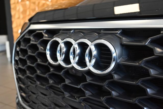 AUDI Q3 usata 12