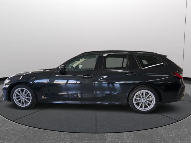BMW 318 usata, con Touch screen