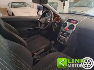OPEL Corsa usata, con Chiusura centralizzata
