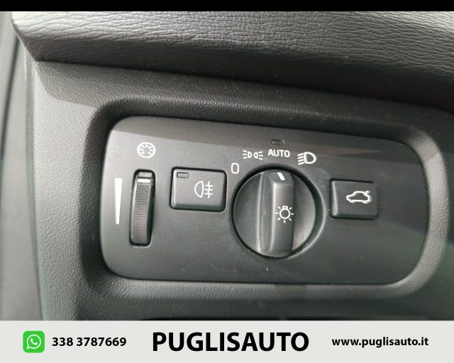 VOLVO V40 usata 20