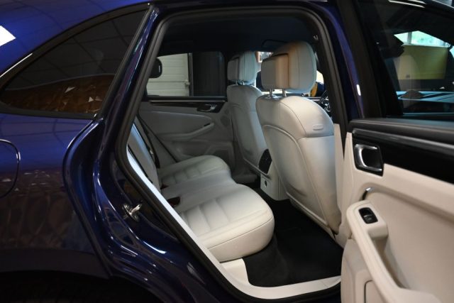 PORSCHE Macan usata 33