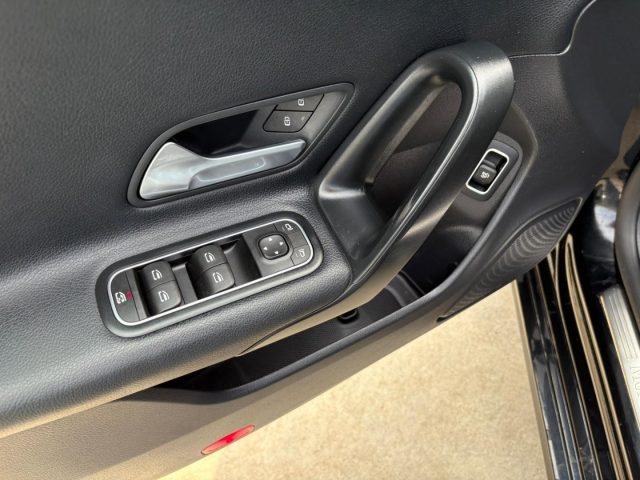 MERCEDES-BENZ CLA 180 usata, con Cruise Control