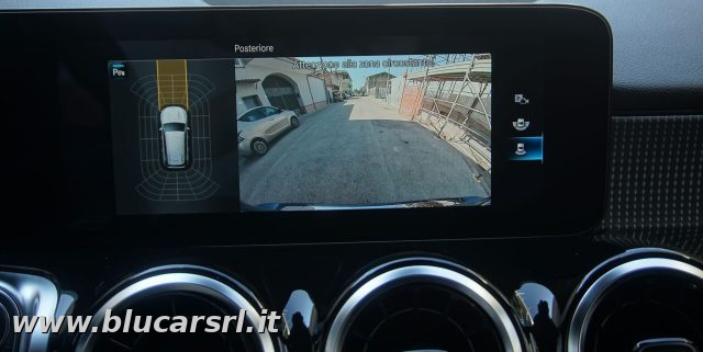 MERCEDES-BENZ GLB 200 usata, con Bracciolo