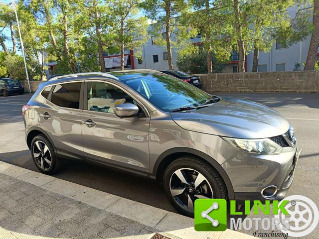 NISSAN Qashqai usata, con Sedile posteriore sdoppiato