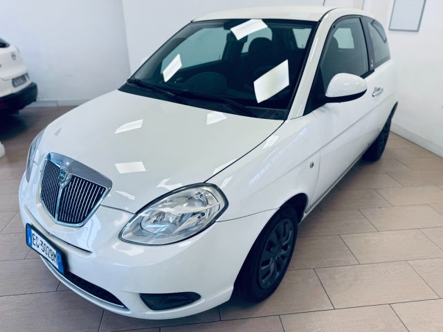 LANCIA Ypsilon usata, con Airbag