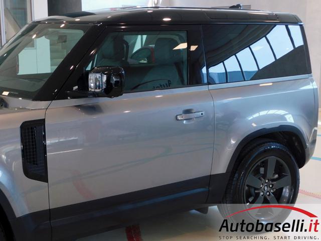 LAND ROVER Defender usata, con Controllo vocale