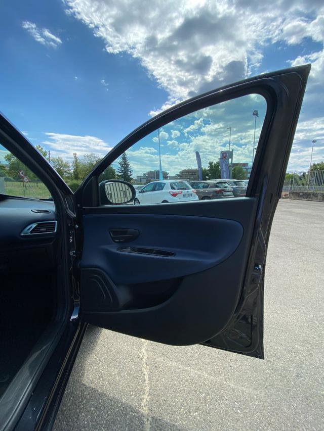 LANCIA Ypsilon usata 37