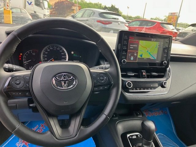 TOYOTA Corolla usata, con Cruise Control