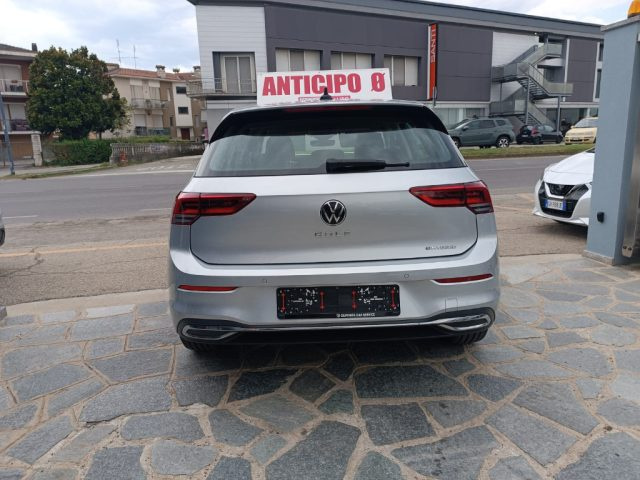VOLKSWAGEN Golf usata, con Autoradio