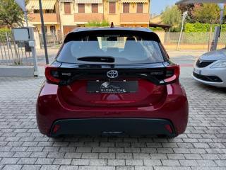 TOYOTA Yaris usata 5