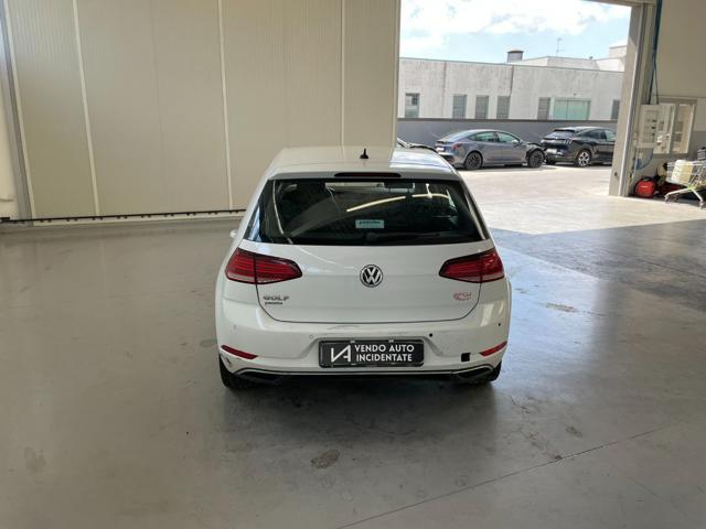 VOLKSWAGEN Golf usata, con Autoradio