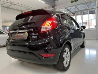 FORD Fiesta usata, con USB
