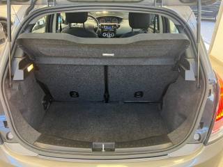 LANCIA Ypsilon usata, con Autoradio