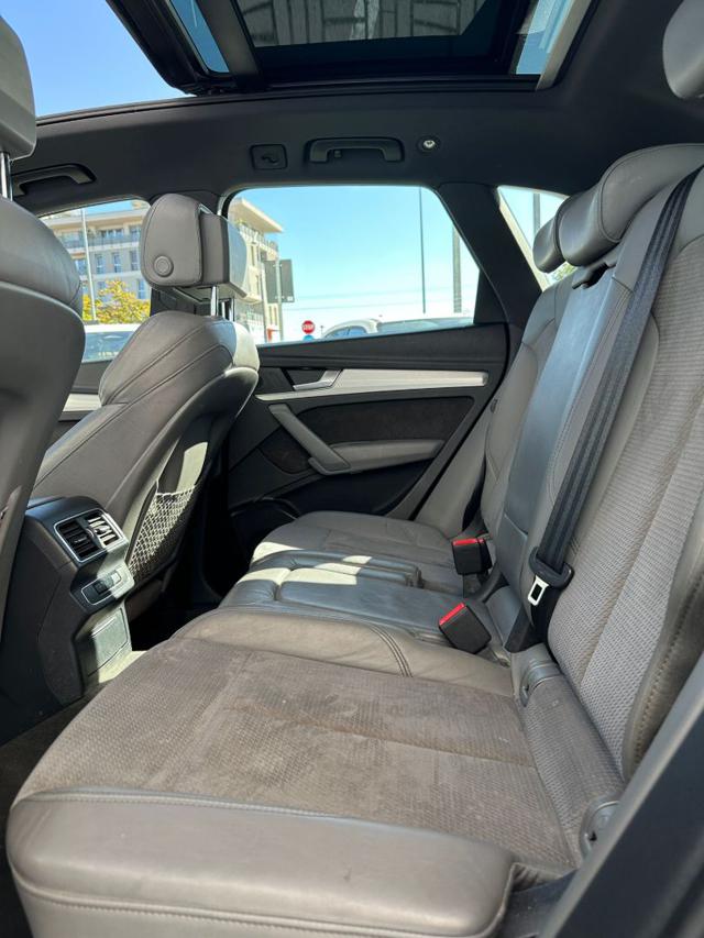 AUDI Q5 usata, con Sedile posteriore sdoppiato