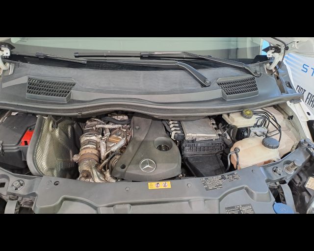 MERCEDES-BENZ Vito usata 31