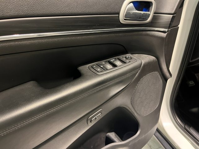 JEEP Grand Cherokee usata, con Controllo automatico clima