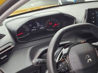 PEUGEOT 208 usata, con Controllo elettronico della corsia