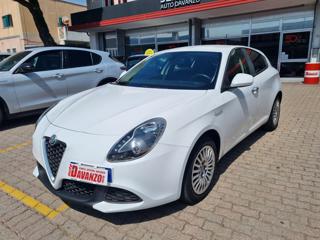 ALFA ROMEO Giulietta usata, con Volante in pelle