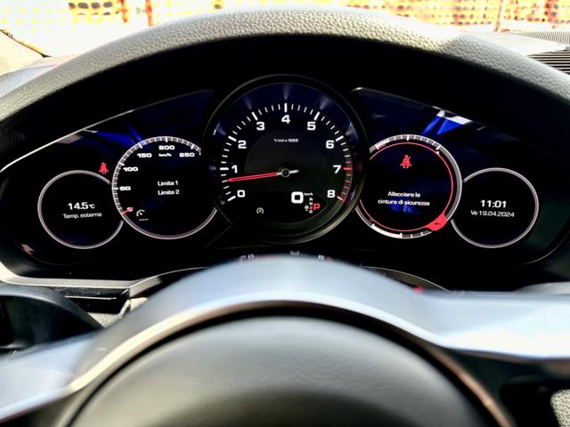 PORSCHE Cayenne usata, con Bracciolo