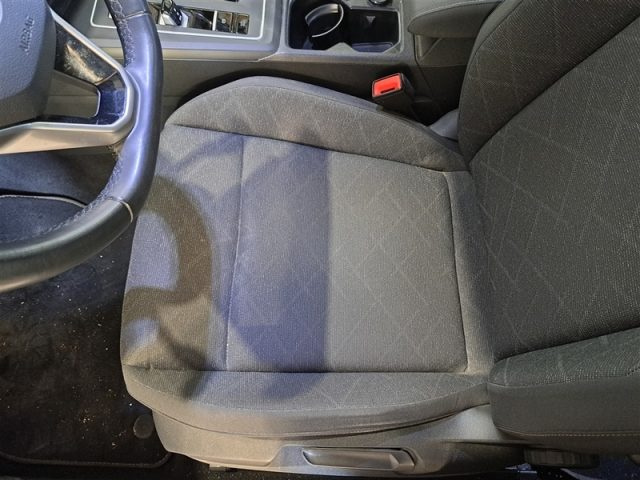 VOLKSWAGEN Golf usata, con Chiusura centralizzata