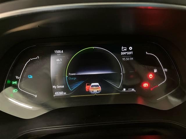 RENAULT Captur usata 14