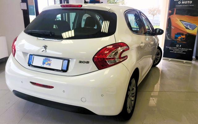 PEUGEOT 208 usata, con Alzacristalli elettrici