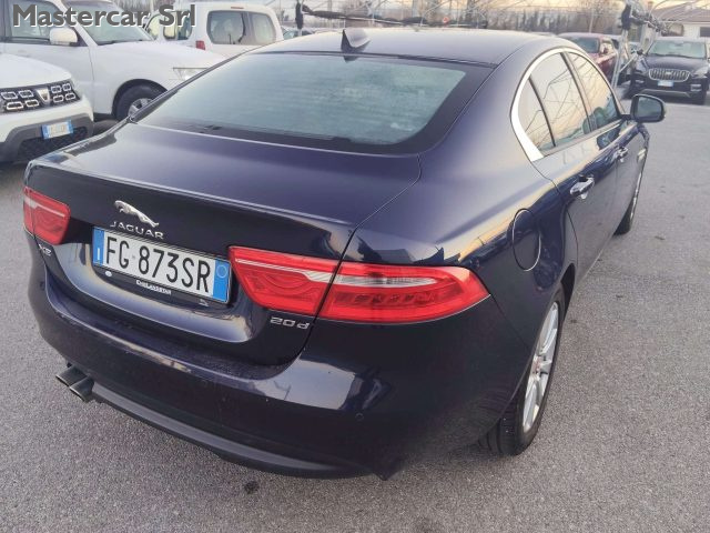 JAGUAR XE usata, con Cruise Control
