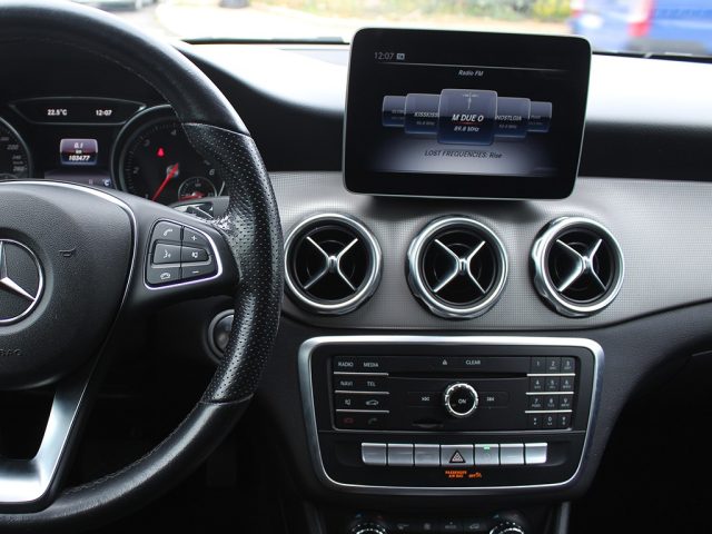 MERCEDES-BENZ GLA 200 usata, con Vetri oscurati