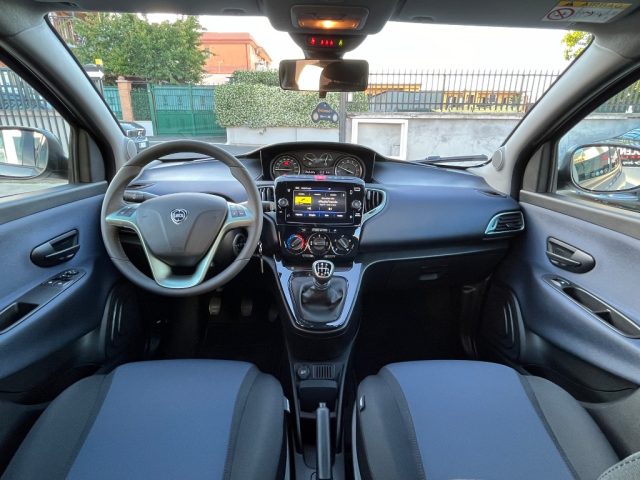 LANCIA Ypsilon usata, con ESP