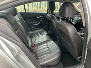 OPEL Insignia usata, con Controllo automatico clima