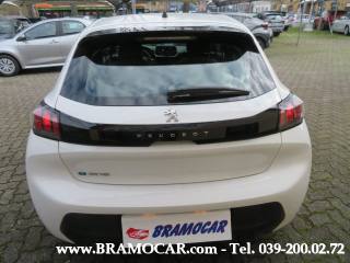 PEUGEOT 208 usata, con Boardcomputer