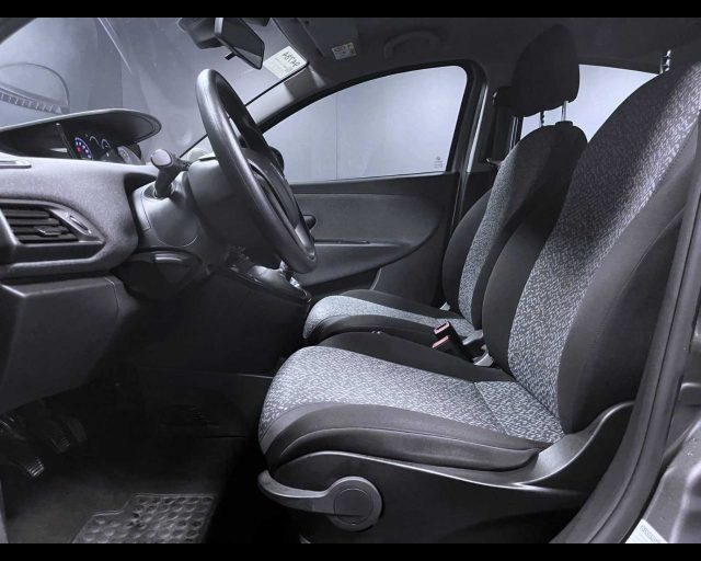 LANCIA Ypsilon usata, con Servosterzo