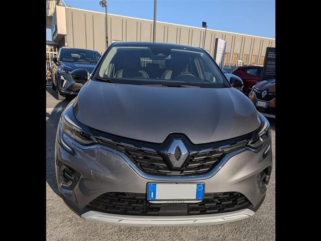 RENAULT Captur usata 2