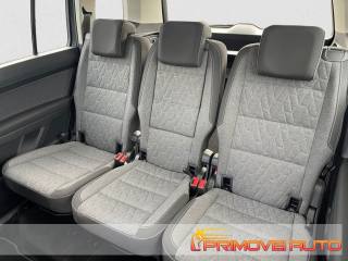 VOLKSWAGEN Touran usata, con Cerchi in lega
