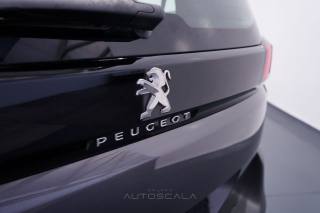 PEUGEOT 5008 usata, con Android Auto