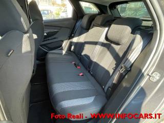 PEUGEOT 3008 usata, con Autoradio
