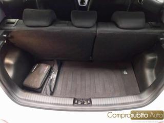 HYUNDAI i10 usata, con Specchietti laterali elettrici