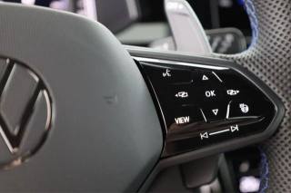 VOLKSWAGEN T-Roc usata, con Park Distance Control
