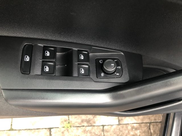 VOLKSWAGEN Polo usata, con Touch screen