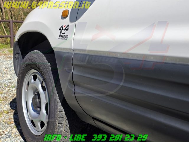 TOYOTA RAV 4 MY23 usata 38